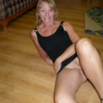 Femme mature coquine domina pour homme docile